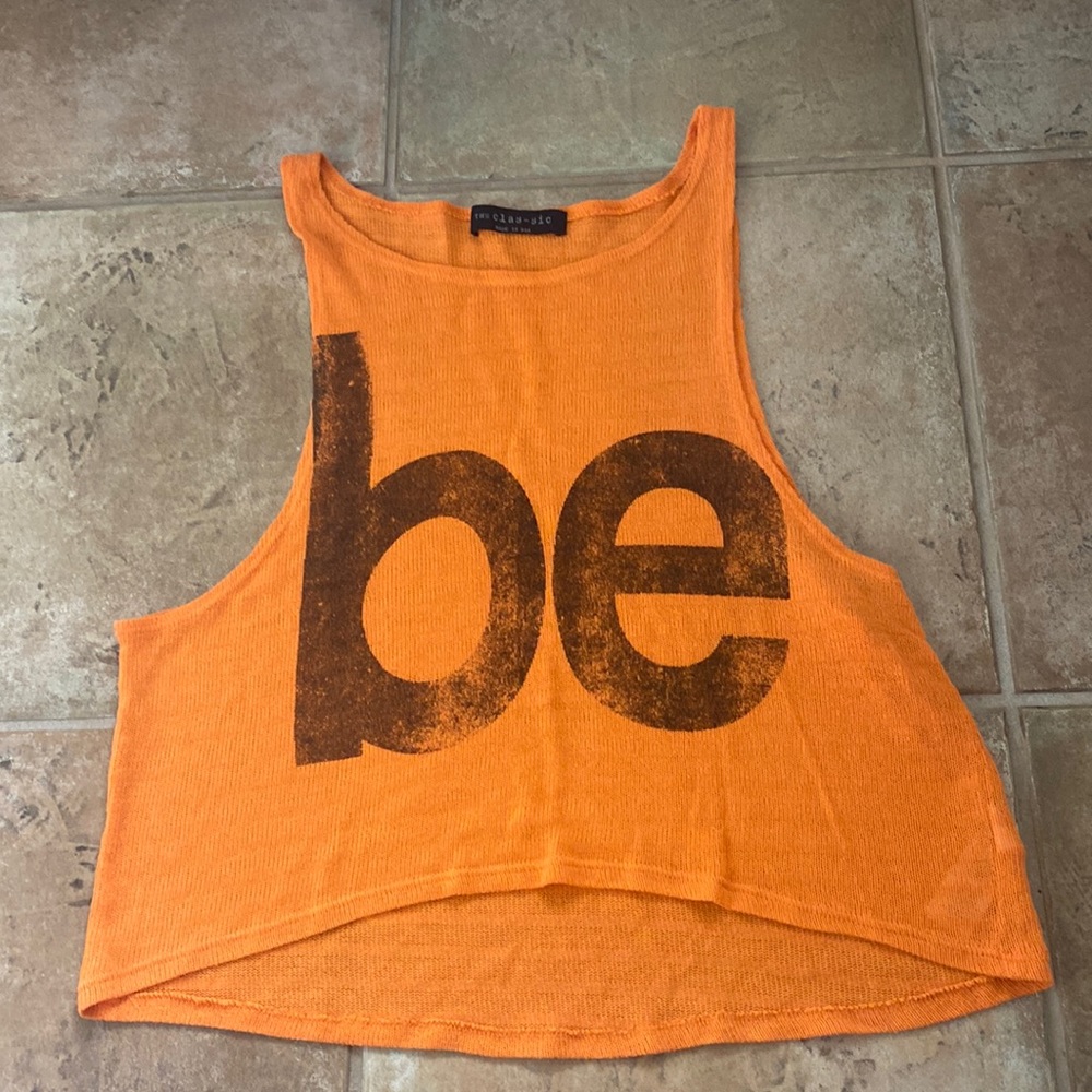 Be :) tank top
